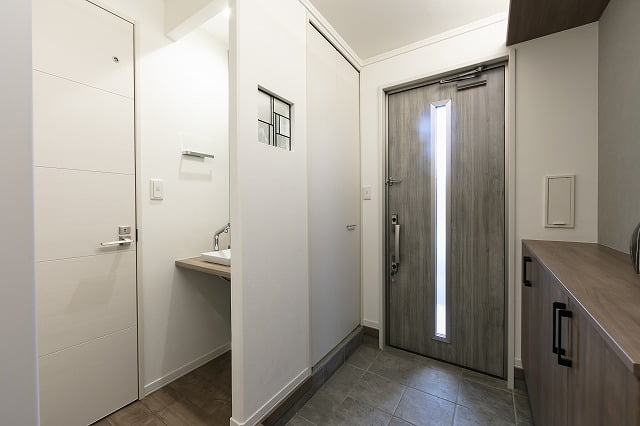 セキスイハイム八丁平3丁目II 玄関